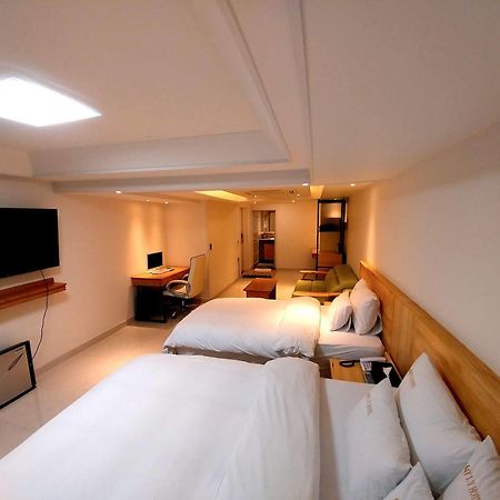 I.Y Hotel Suwon Dış mekan fotoğraf