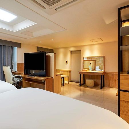 I.Y Hotel Suwon Dış mekan fotoğraf