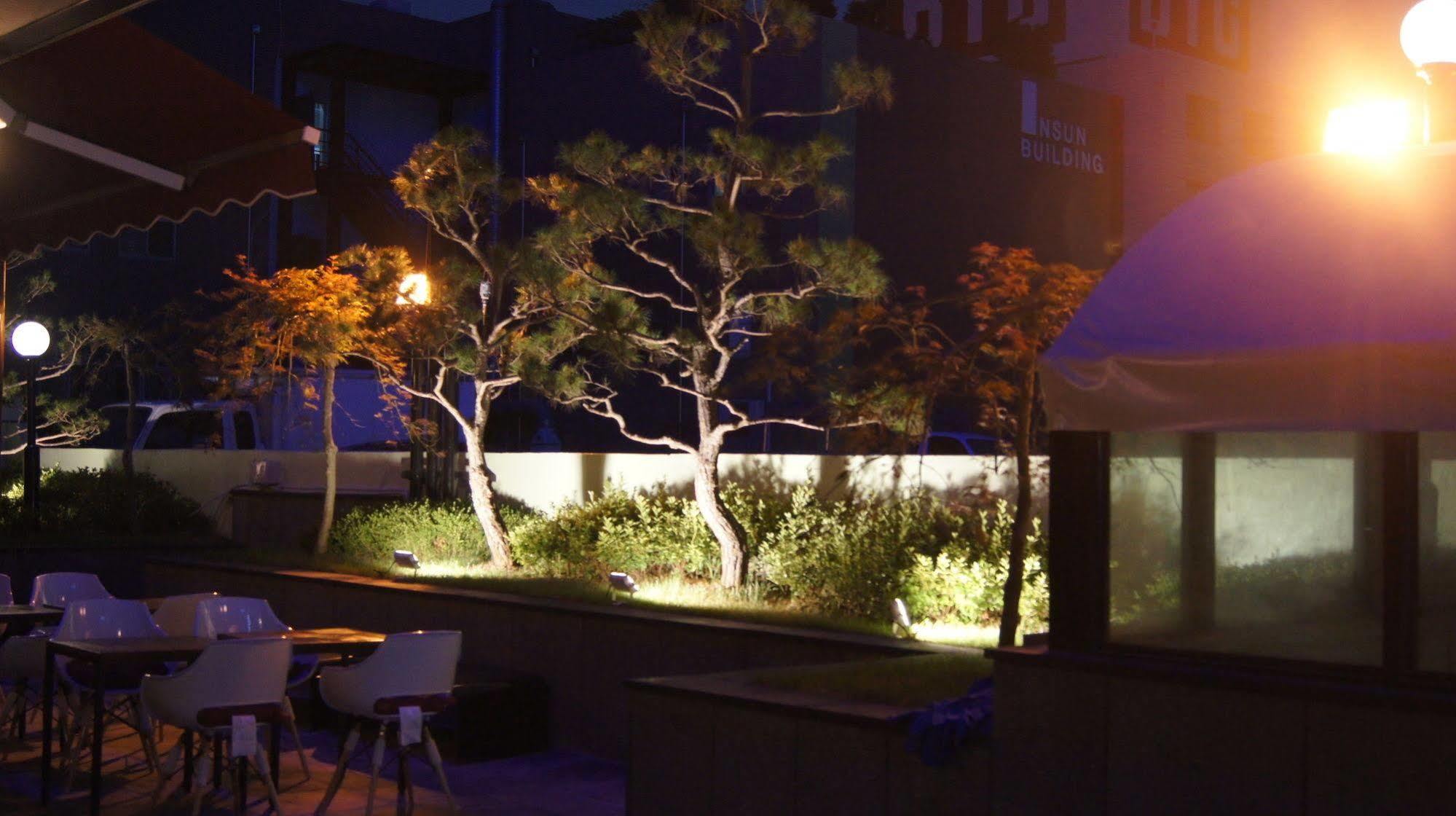 I.Y Hotel Suwon Dış mekan fotoğraf