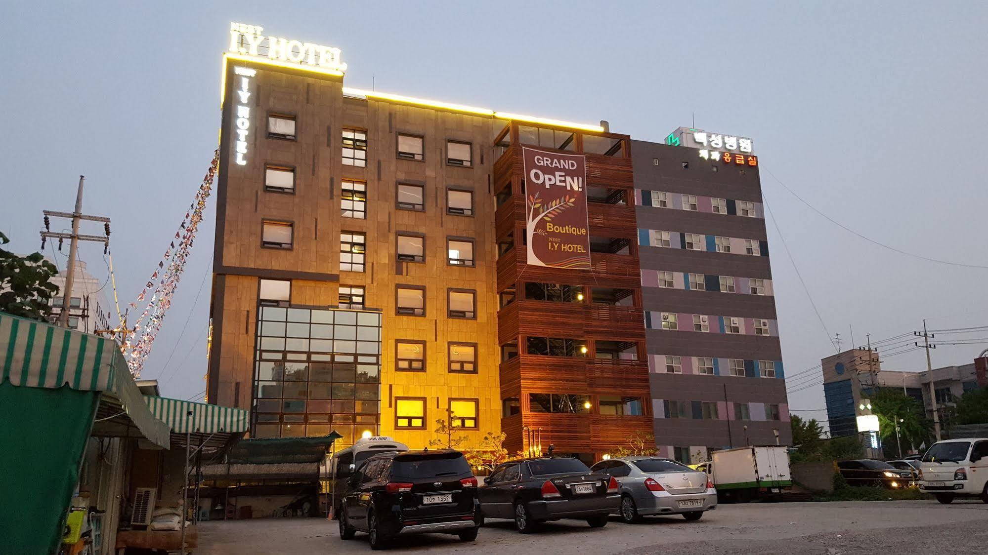 I.Y Hotel Suwon Dış mekan fotoğraf