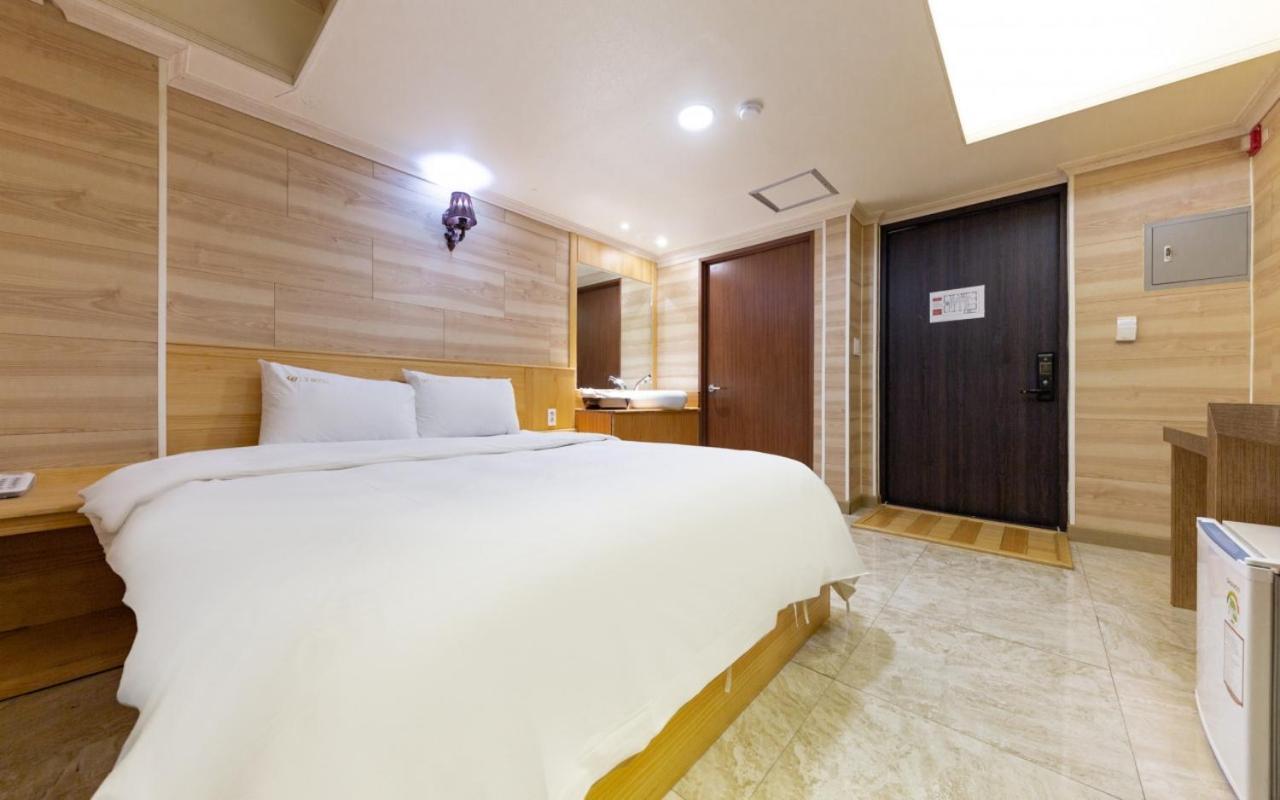 I.Y Hotel Suwon Dış mekan fotoğraf