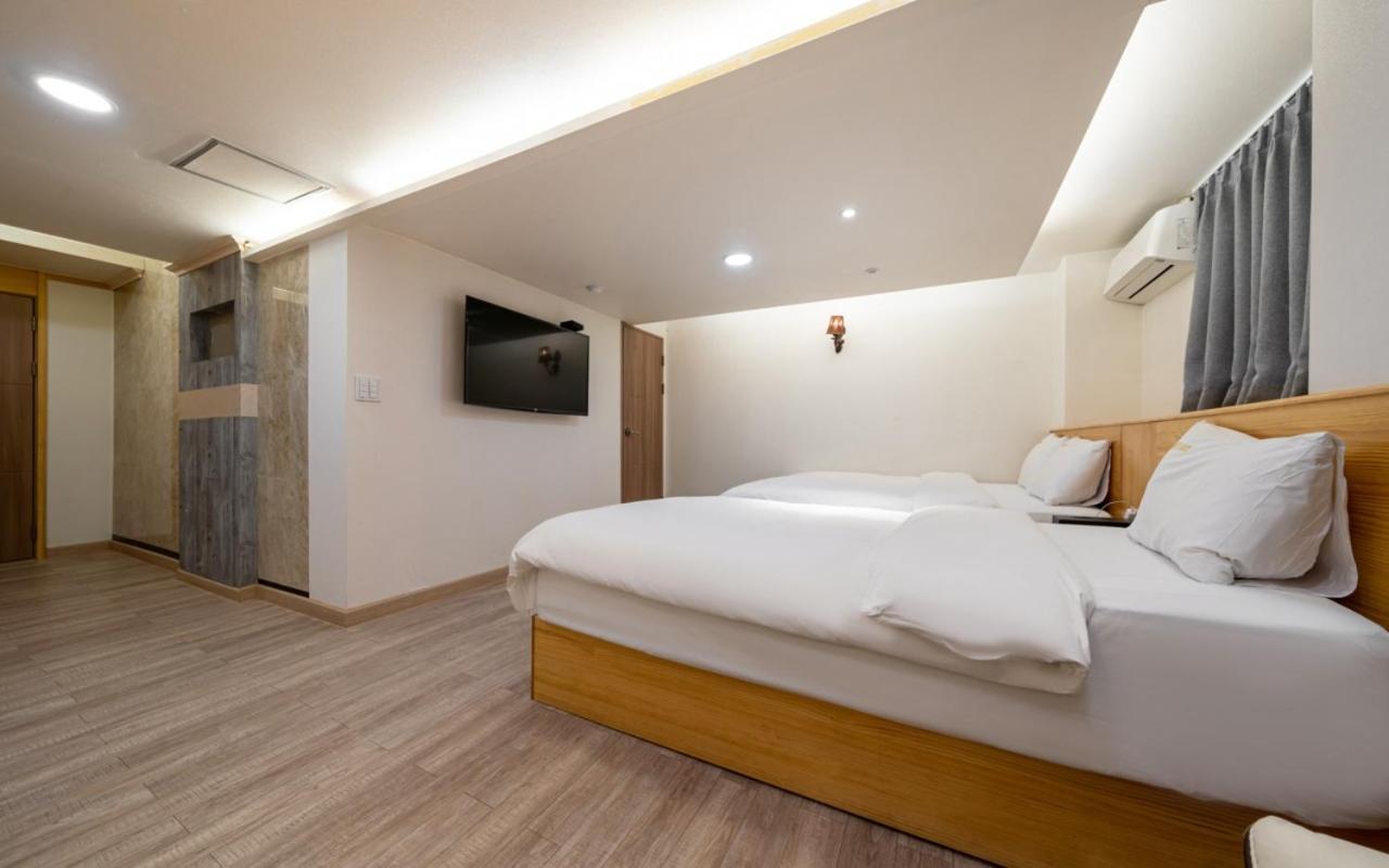 I.Y Hotel Suwon Dış mekan fotoğraf