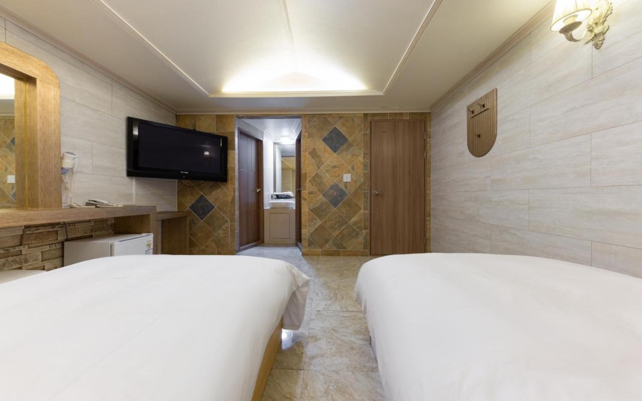 I.Y Hotel Suwon Dış mekan fotoğraf