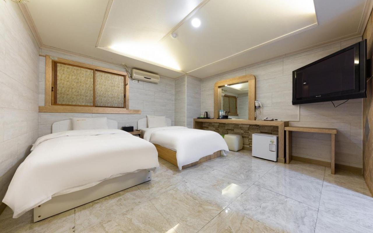 I.Y Hotel Suwon Dış mekan fotoğraf