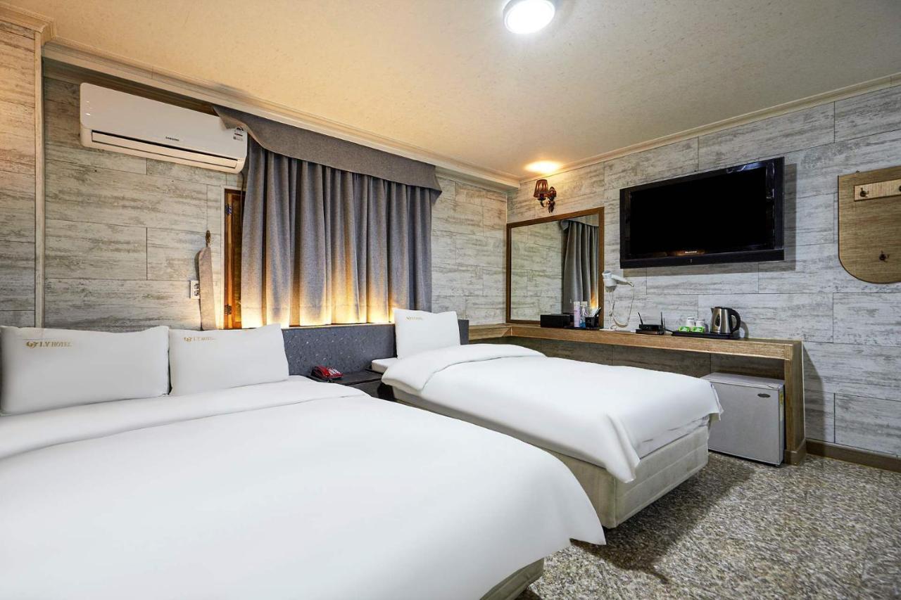 I.Y Hotel Suwon Dış mekan fotoğraf